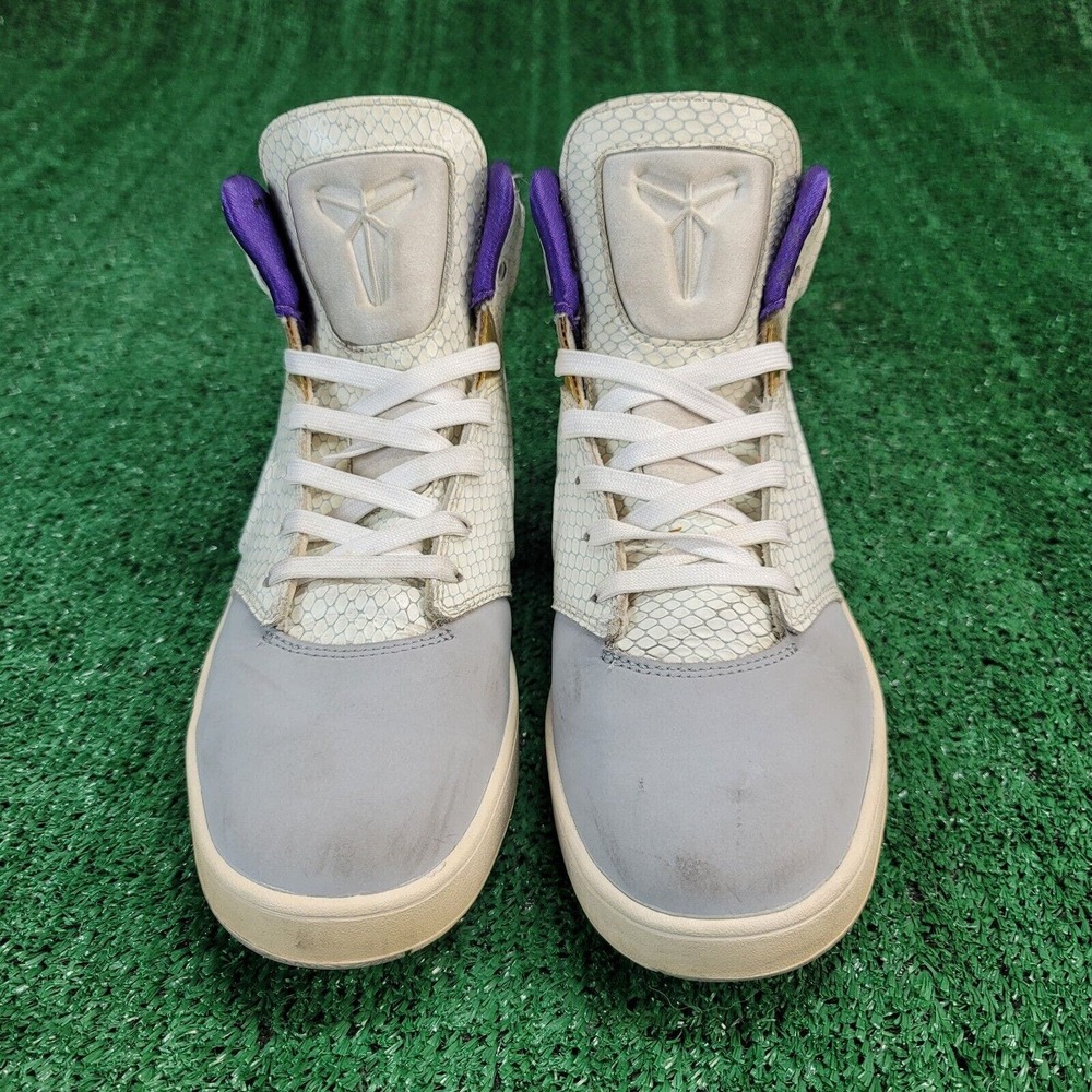 Nike Kobe 9 Men's Size 9 Shoes Lifestyle Wolf Grey White Mamba 630774-001 - Picture 3 of 13